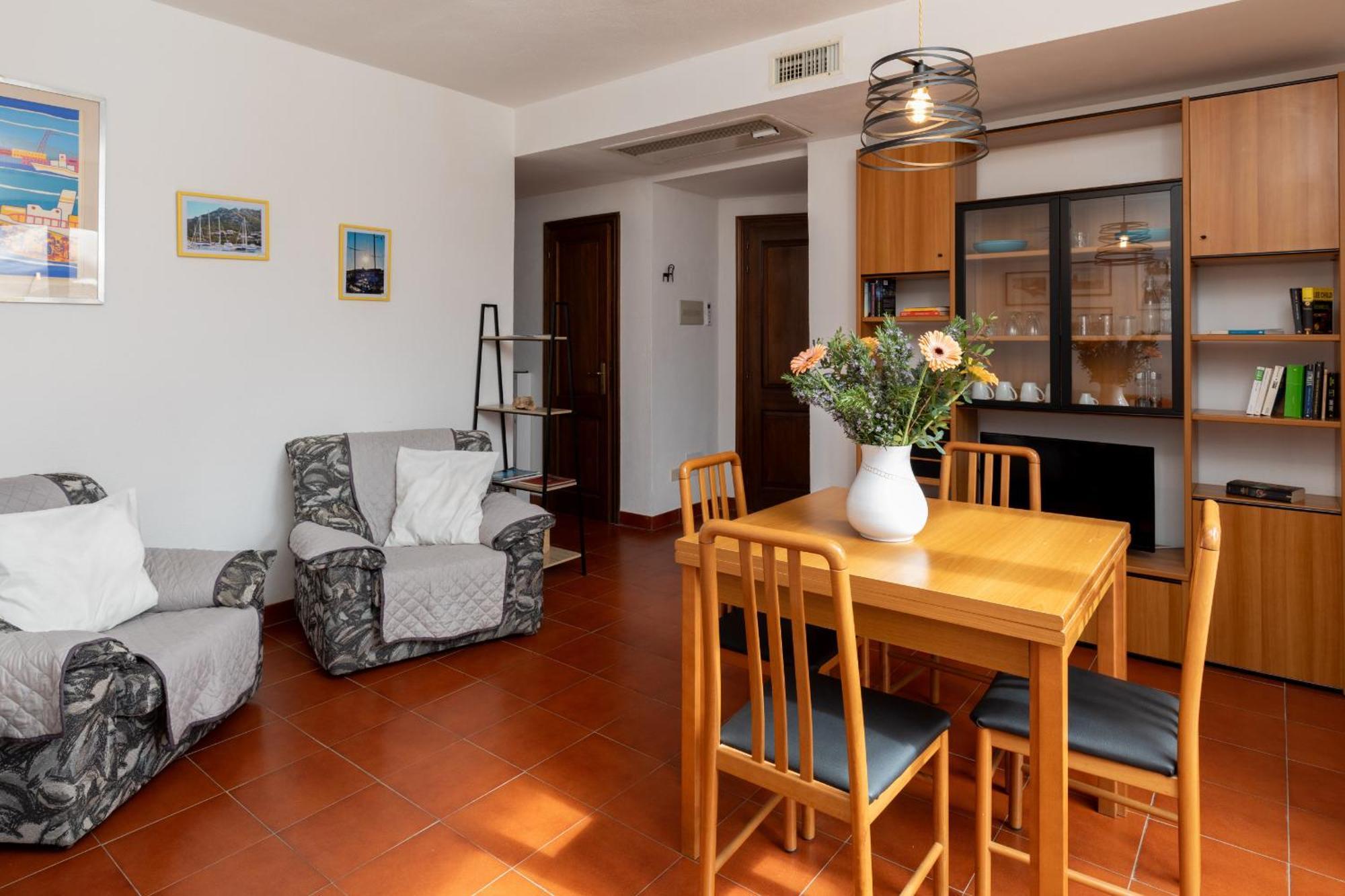 Casa Di Titti By Wonderful Italy * Olbia